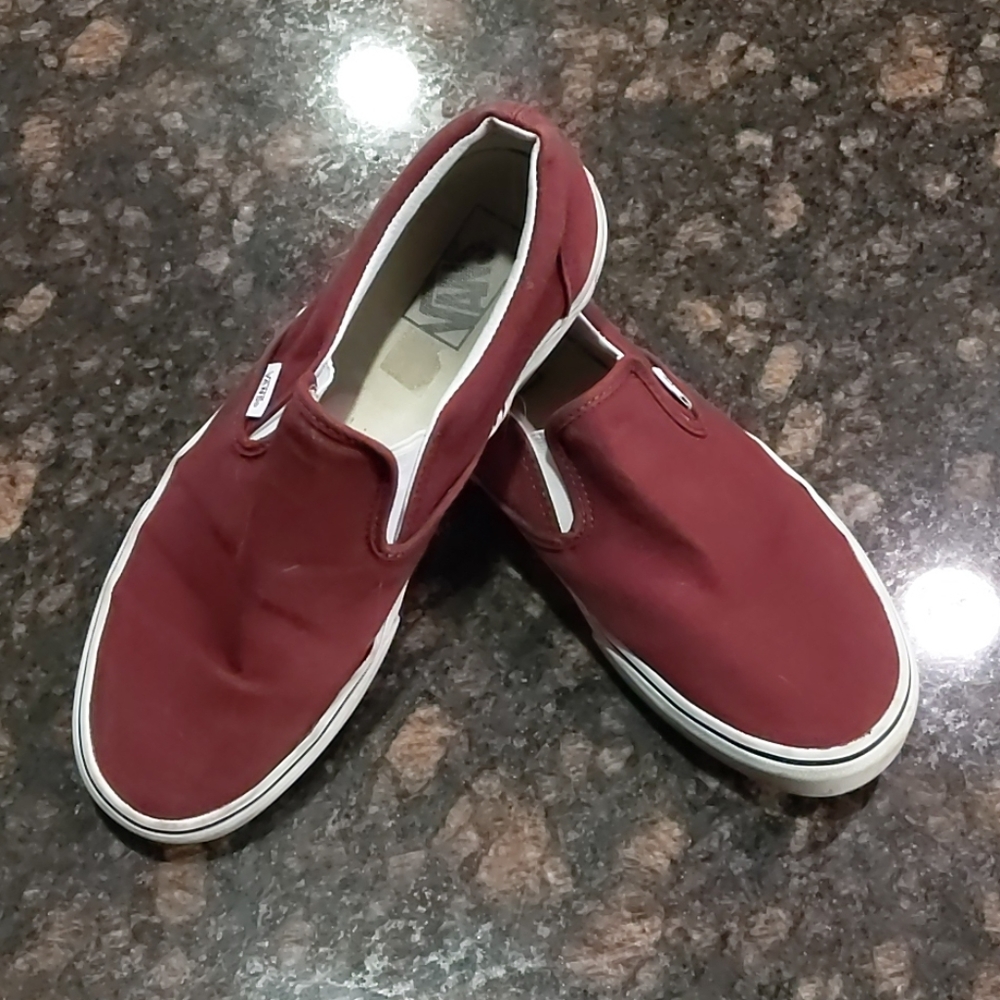 Van's slip on shoes